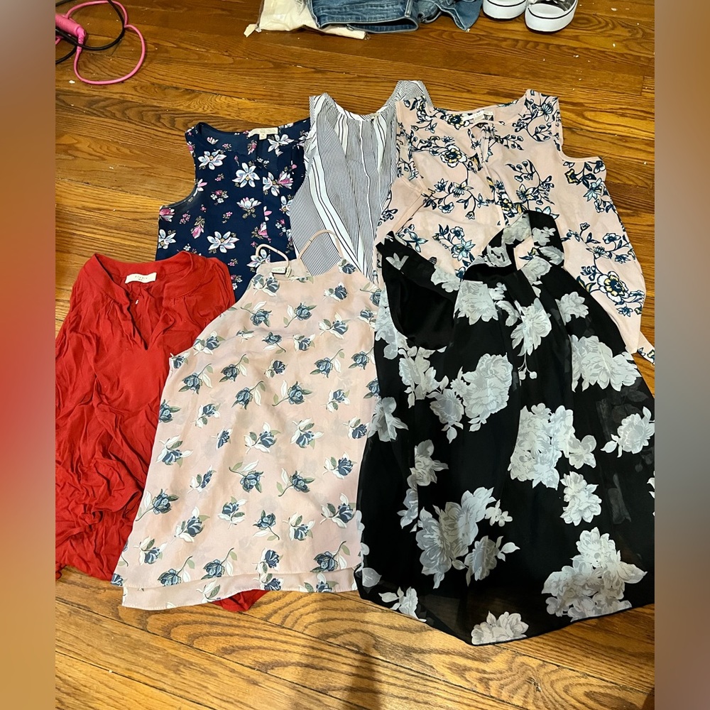 Women’s Tank Tops